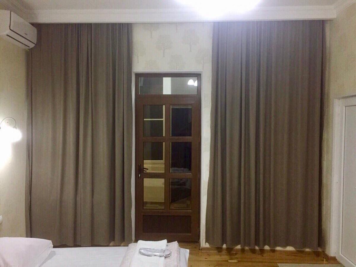 Guest House Rafael Tiflis Exterior foto