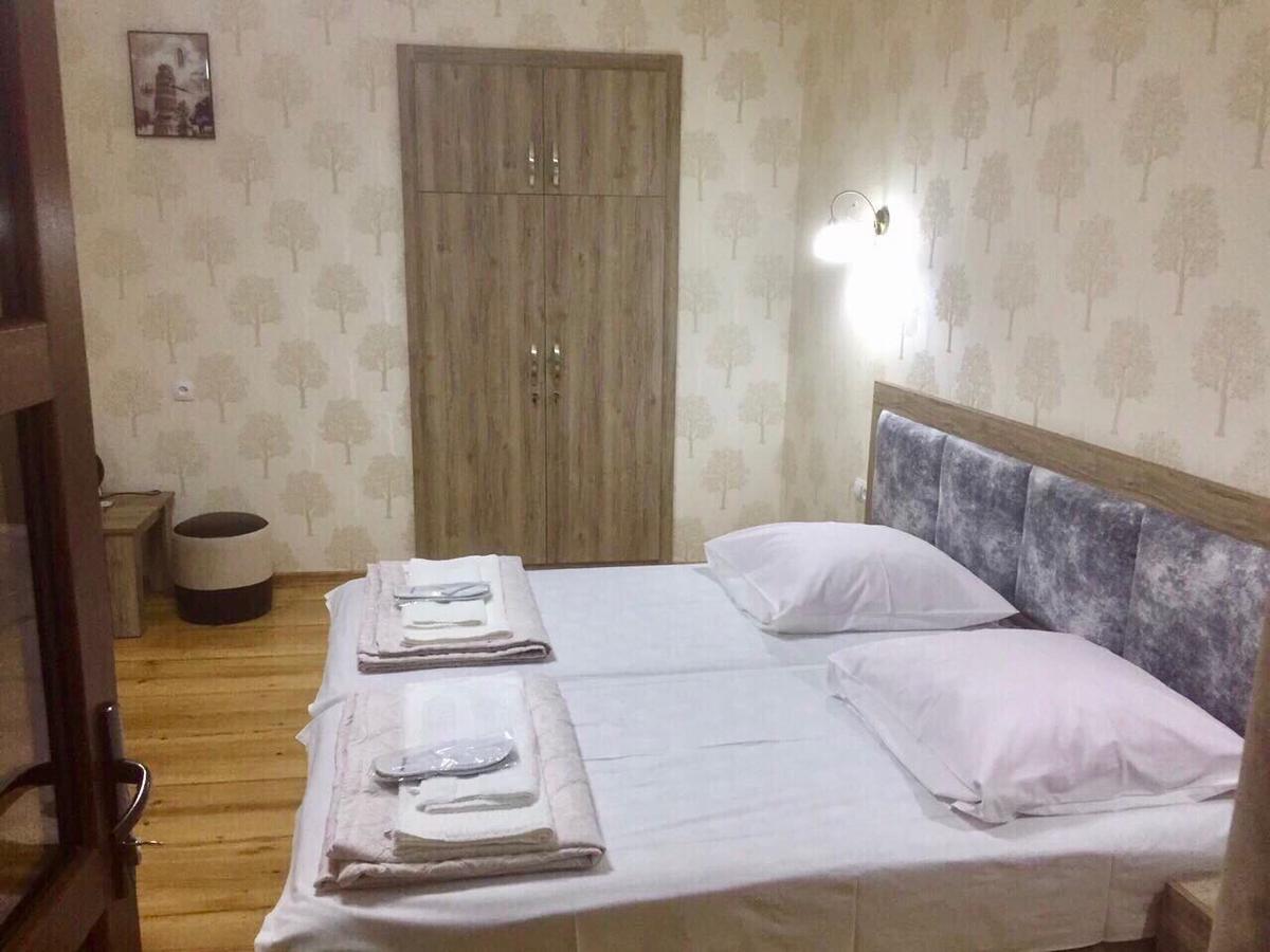 Guest House Rafael Tiflis Exterior foto